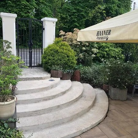 Hotel Lili Living
